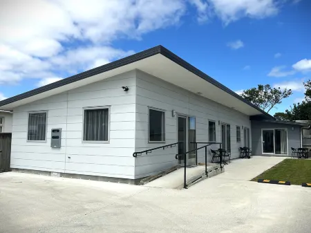 Shelby Motor Lodge Отели в г. Инверкаргилл