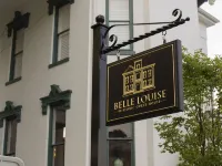 Belle Louise Historic Bed & Breakfast Hotels near Carson Park