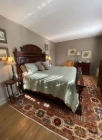Inn at 605