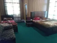 Kashmir Inn Guest House