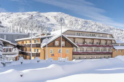 Familienhotel Hinteregger Hôtels à : Gemeinde Rennweg am Katschberg