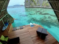 Paolyn Houseboats Coron Island - Sea View