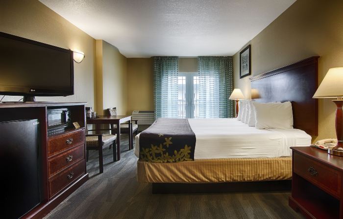 Gold Leaf Hotel of Dewey