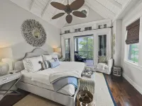 116 Surfer Ln 5 Bedroom Home by RedAwning Hotel a Rosemary Beach