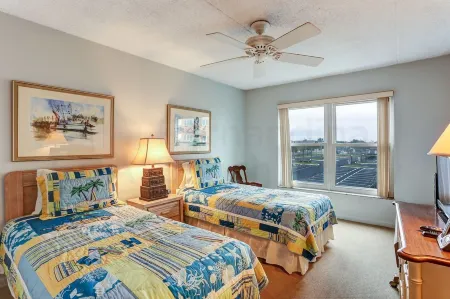 Oceanfront Condo with Spacious Patio and Private Walkway to the Beach by RedAwning