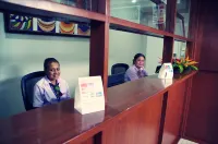 Citi Serviced Apartments - Korobosea - parking