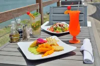 Royal St. Kitts Hotel فنادق في نيفيس