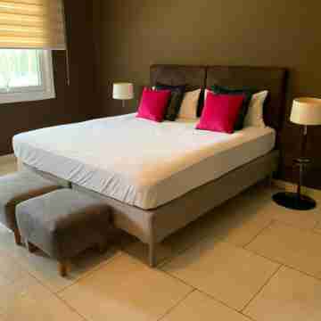 Stunning 3-Bed House in Tema-Ahenfie Villa Rooms
