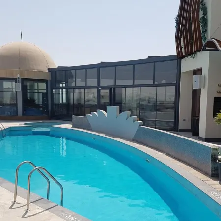 Horizon Manor Hotel