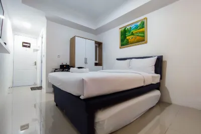 Comfort and Well Design Studio at Paltrow City Apartment