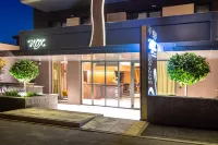 Aparthotel Nox Hotels near Observatorul Astronomic