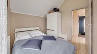 Komfortowe Apartamenty w Domkach Sun & Snow Osiedle Kuracyjna فنادق في Jastrzebia Gora