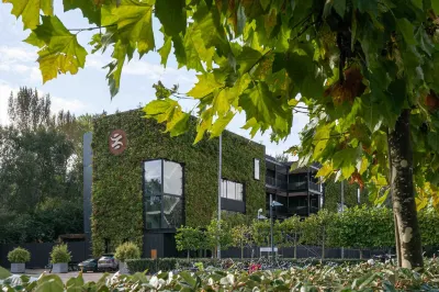 Hotel & Wellness Zuiver فنادق في أمستردام