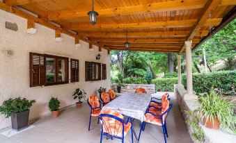 Apartment & Rooms Papa