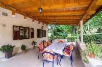 Apartment & Rooms Papa Hotel a Opcina Zupa Dubrovacka