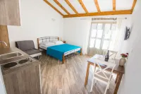 Apartments Tarragon - 3-Star
