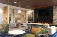 Fairfield Inn & Suites O’Fallon, IL - Pools