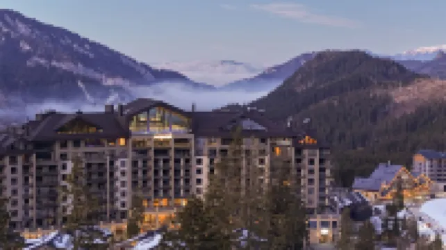 瑞士飯店 達米安 雅斯納 住宿飯店