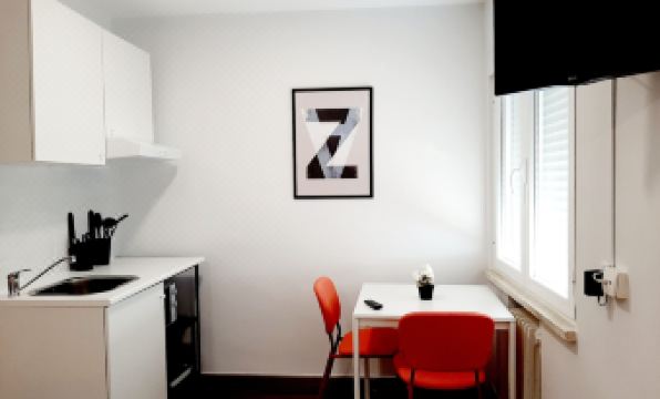 Hostal Lucia by Gaiarooms