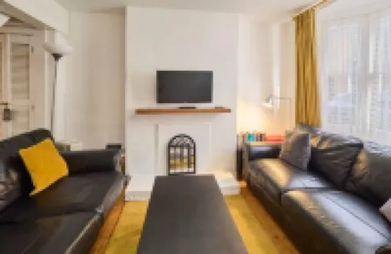 Host & Stay - Saint Peters