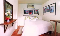 Liezel's B&B Hotels in Palompon