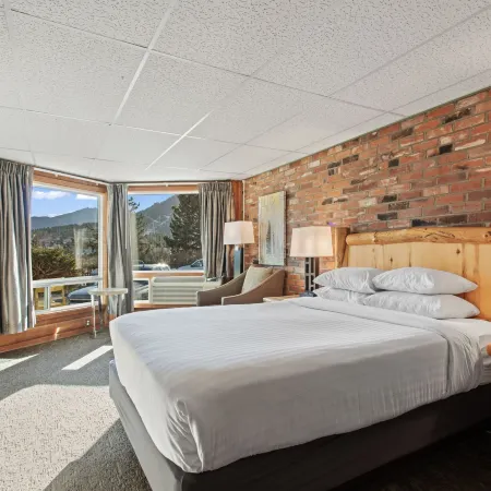 Discovery Lodge