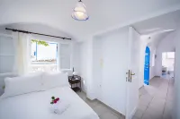 Kadia Traditional Residences Hotels in Vourvoulos