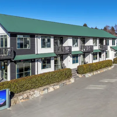 Lake Tekapo Village Motel Hotels near Tekapo Springs