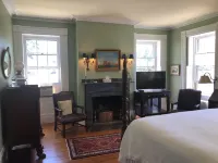 Delano Homestead Bed and Breakfast Hotels in Fairhaven