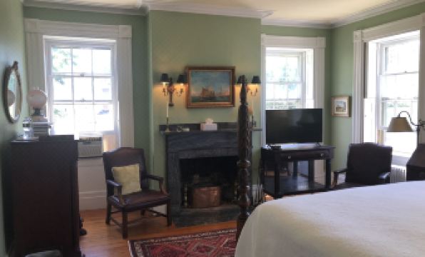 Delano Homestead Bed and Breakfast