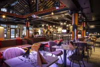 Hotel Base Camp Lodge - Bourg Saint Maurice Hotels in Bourg-Saint-Maurice