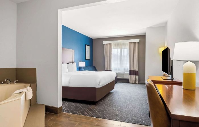 Comfort Suites Lindale - Tyler North
