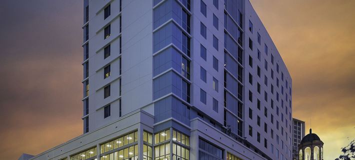 Hyatt Place St Petersburg/Downtown Отели в г. Пинеллас
