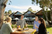 Big4 Mannum Holiday Park Hotels in Mannum