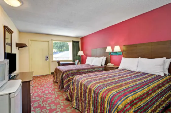 Days Inn by Wyndham Elizabeth City