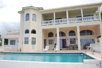 Celebrity Villa Jamaica -  Holiday Villas