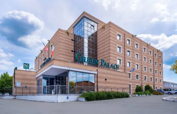 格里帕拉斯品質酒店