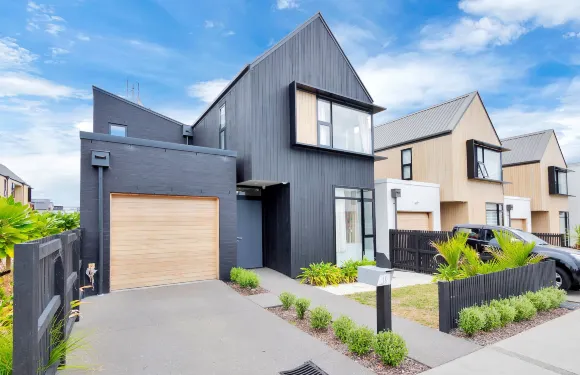 霍比松威爾華美三居之家酒店