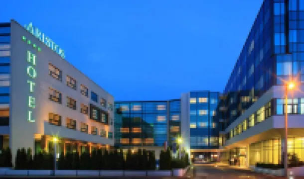 Hotel Aristos โรงแรมใน