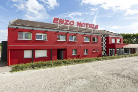 Enzo Hotels Bulgneville by Kyriad Direct Отели в г. Вогезы