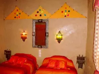La Vallee des Dunes - Auberge, Bivouacs and Excursions Hotels near Zahra Luxury Desert Camp