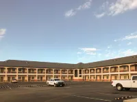 Studio 6 Odessa, TX - parking