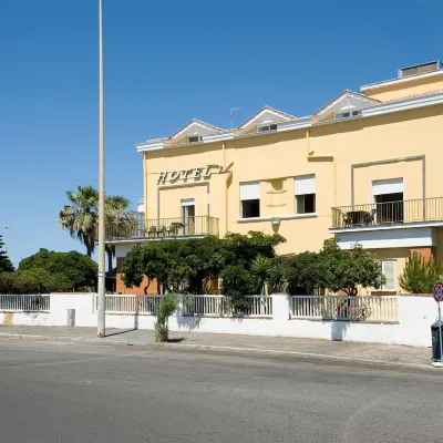 Dipendenza Hotel Bellavista Отели рядом с достопримечательностью «Пляж Лидо-ди-Остия»