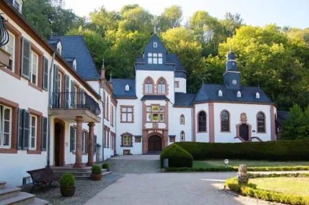 Dagstuhler Hof Отели в г. Нонвайлер