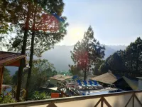 Zone Connect by the Park, Lansdowne - Mountain view