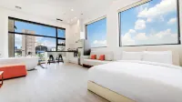 Gangneung Kwiseute Spapension Hotels in Каннин