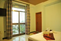 Jacaranda Hotel