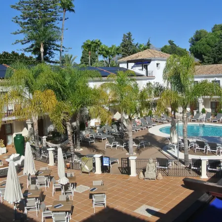 Paloma Blanca Boutique Hotel