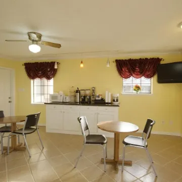 Americas Best Value Inn Pryor