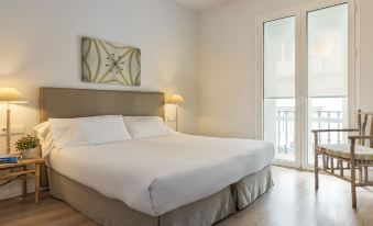 Suites Sevilla Plaza